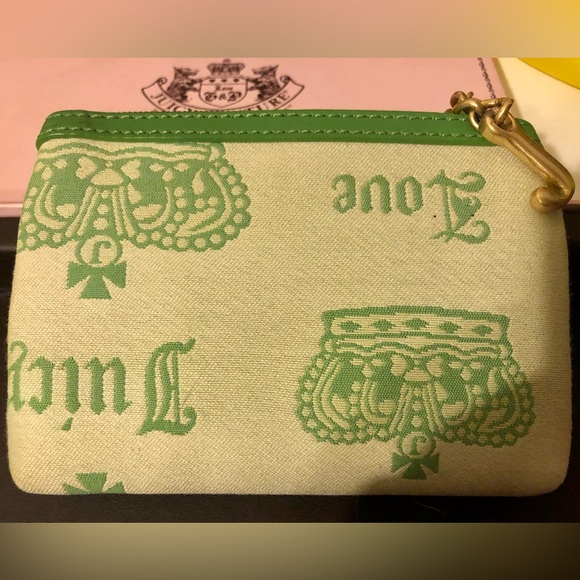 ๐ *VINTAGE* JUICY COUTURE LIGHT GREEN CHANGE POUCH W/ ZIPPER! ๐ - Picture 7 of 7